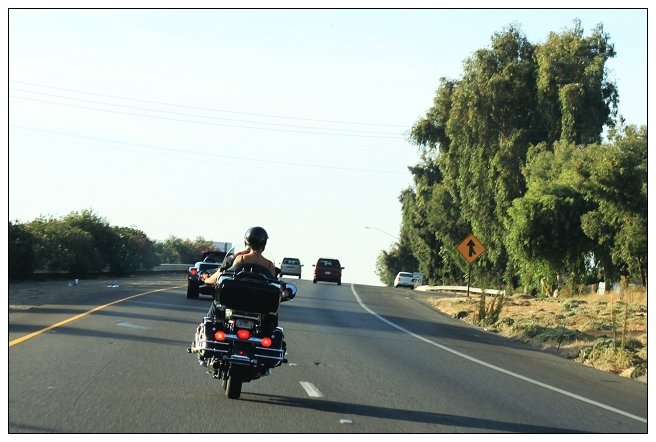 加州公路见闻-黑骑士